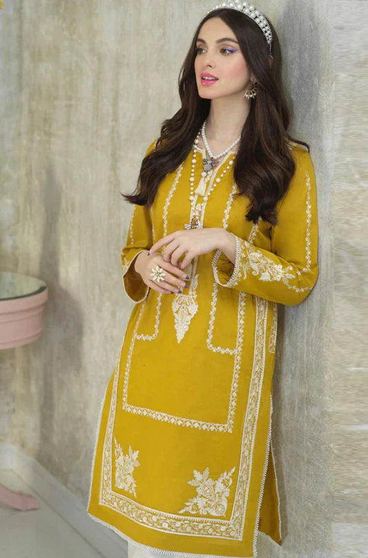 3 PC EMBROIDERED LAWN WITH DIGITAL PRINTED ORGANZA DUPATTA-JC1010